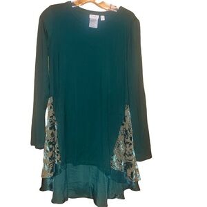 𝅺LOGO by Lori Goldstein green Rayon Top Size S Burnout Velvet tunic